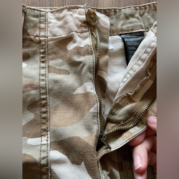 H&M camo short - Picture 5 of 8